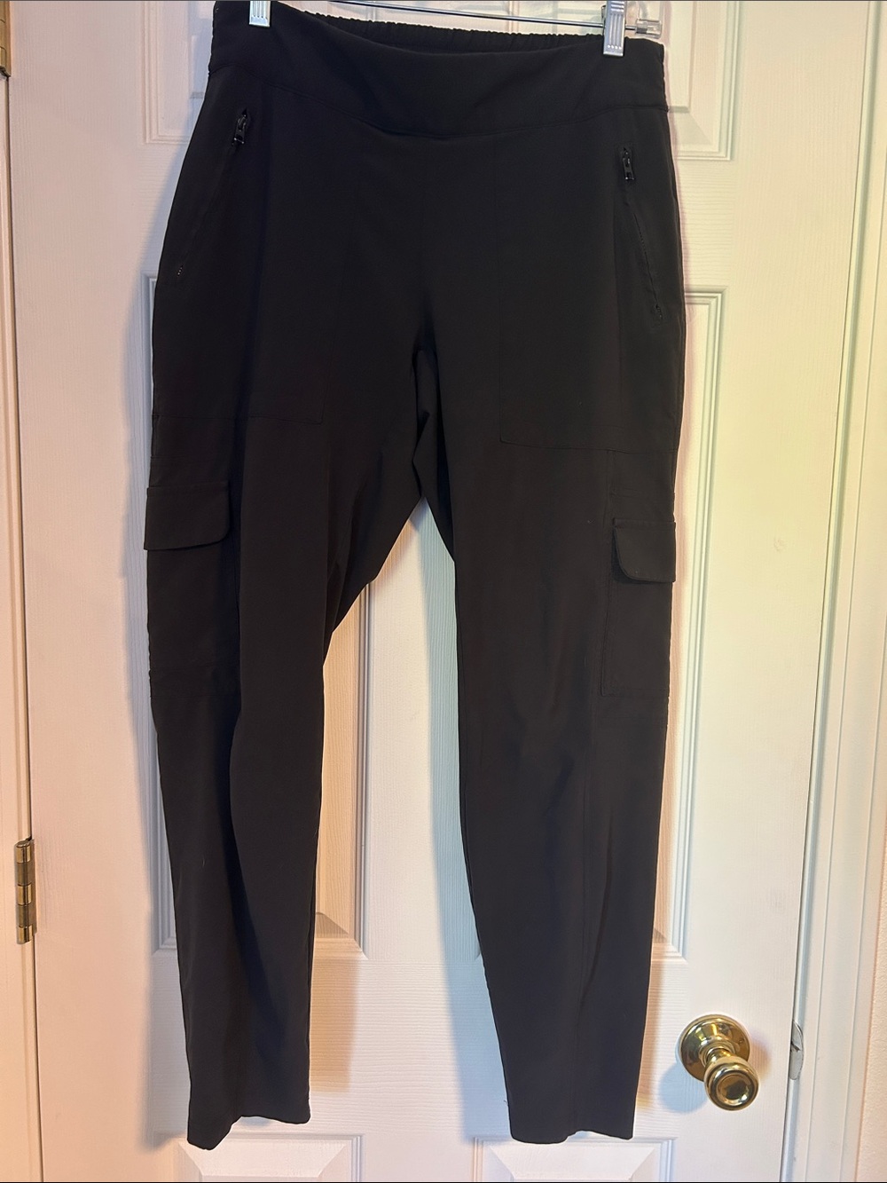 Athleta Black Cargo Joggers with Zip Pockets